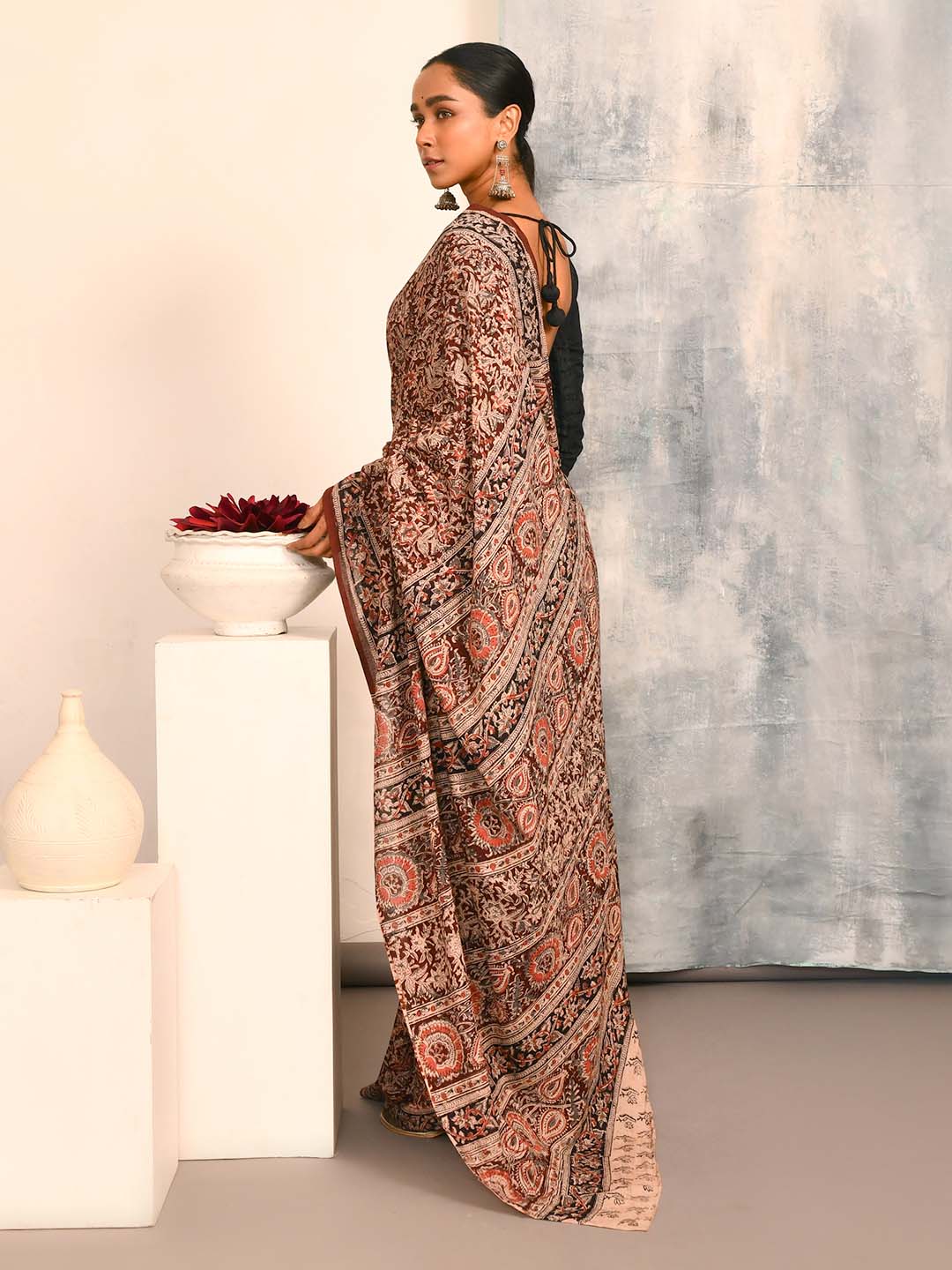 BUSTLING BLOOM (KALAMKARI 100% PURE COTTON SAREE)