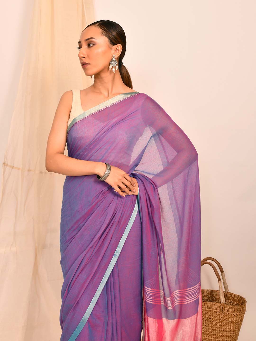 LILAC SYMPHONY (BENGAL HANDLOOM 100% PURE COTTON SAREE)