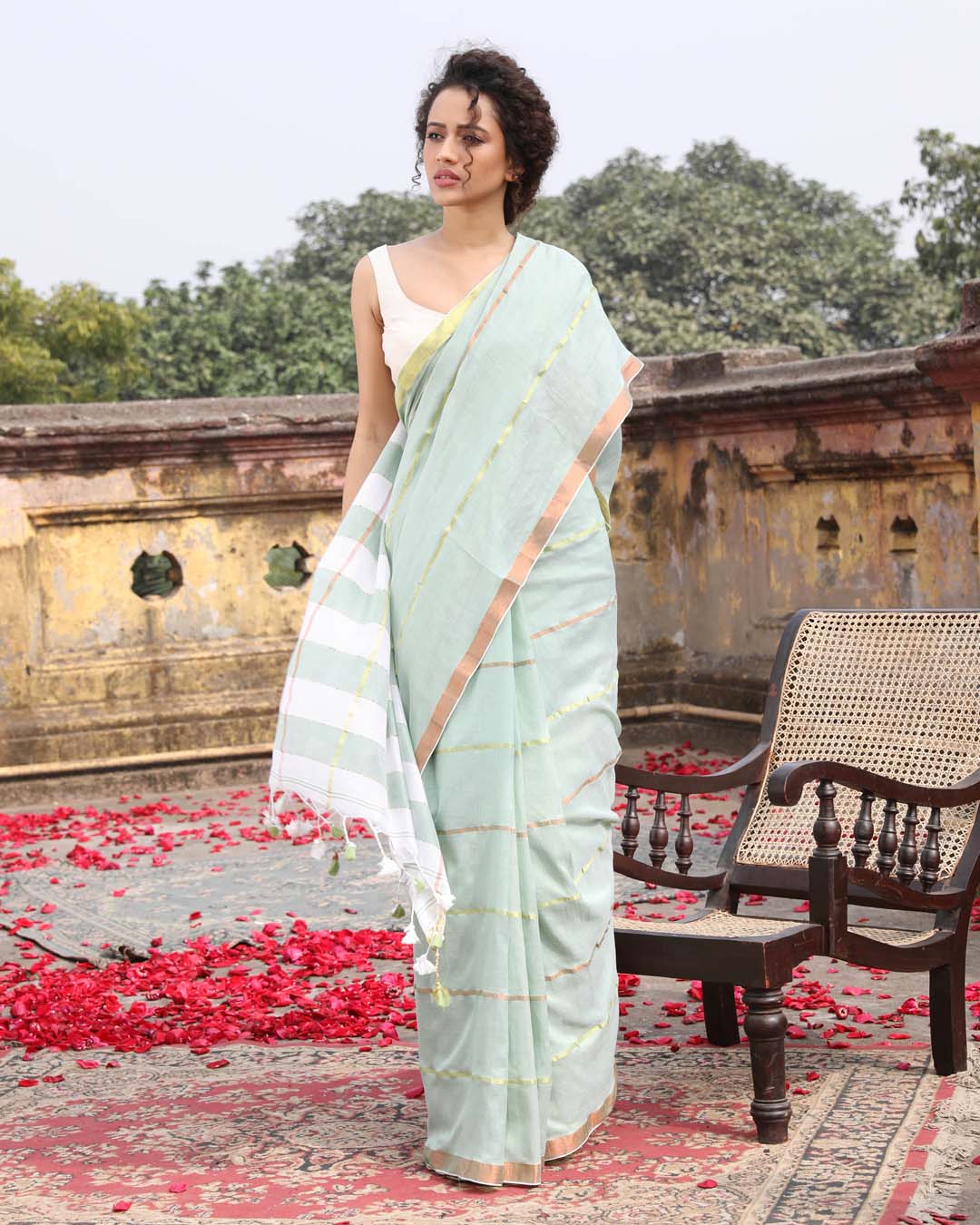 Indethnic Green Color Blocked Party Wear - View 1