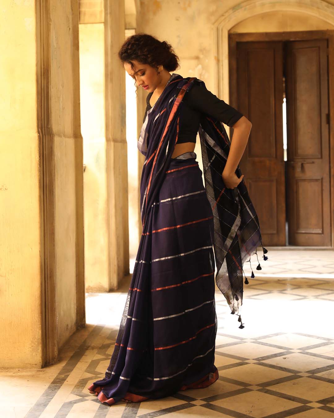 OCEANIC EMBRACE (BENGAL HANDLOOM 100% PURE COTTON SAREE)