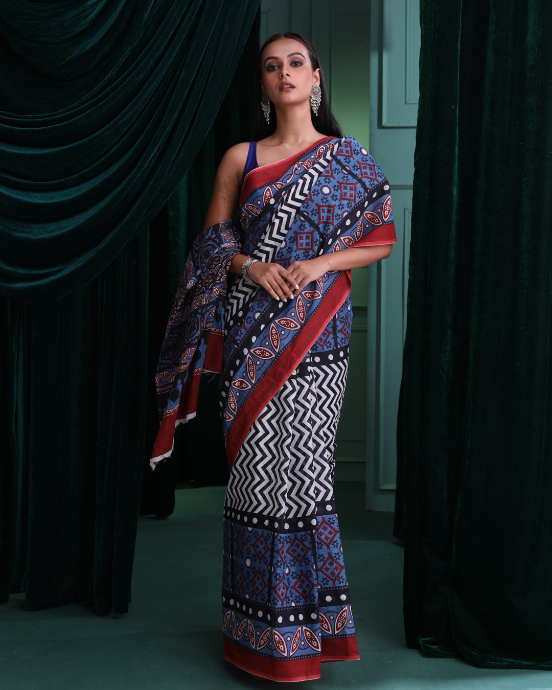 AZURE HARMONY ( SAREE)