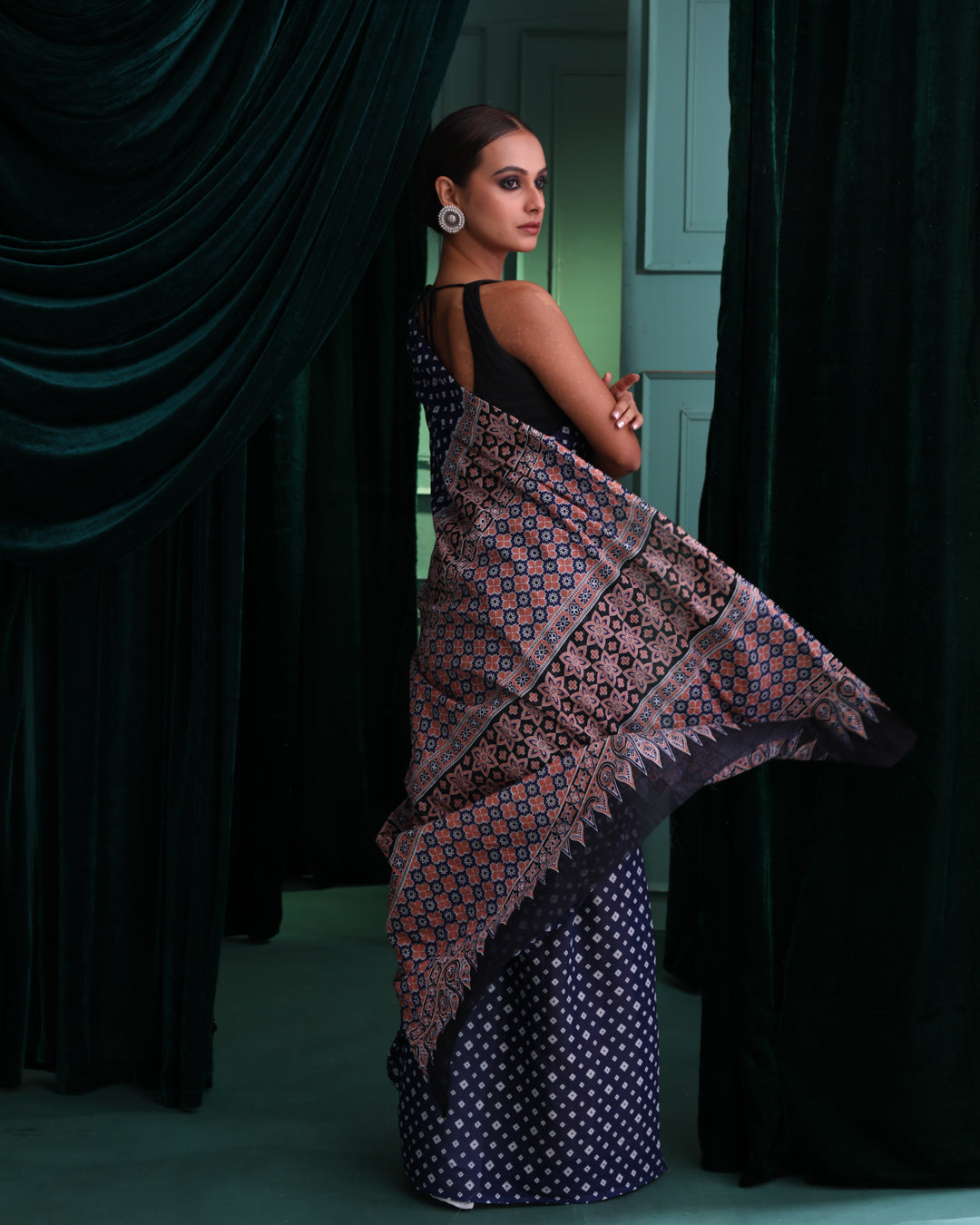 AZURE ALLURE (BAGRU MUL MUL COTTON SAREE)