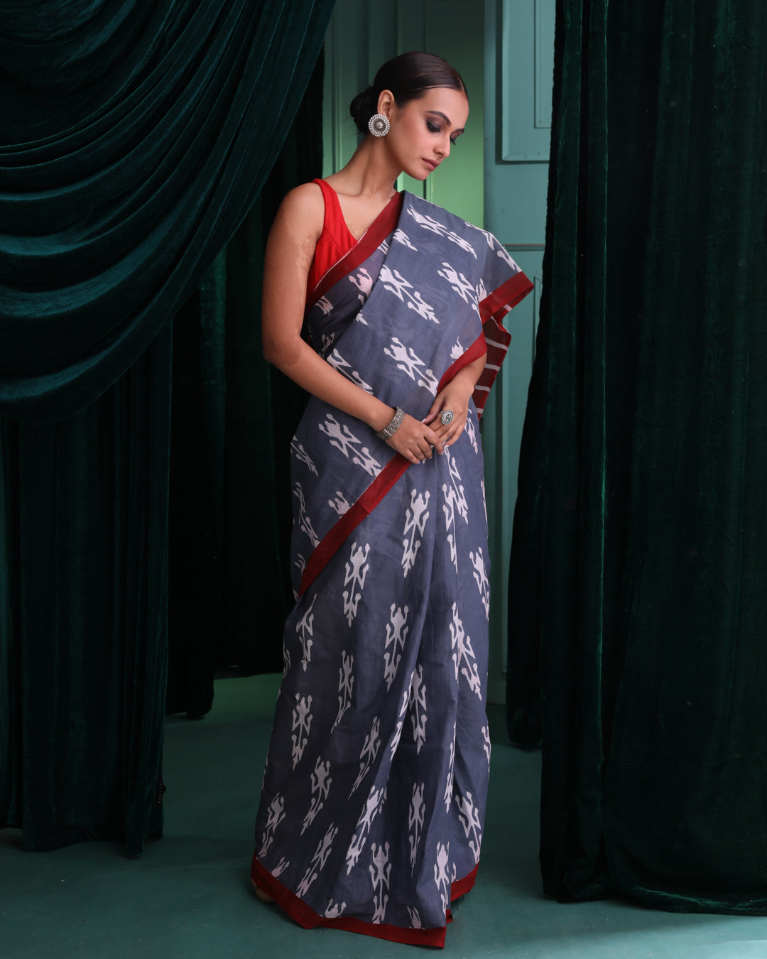 SLATE ELEGANCE (IKKAT MUL MUL COTTON SAREE)