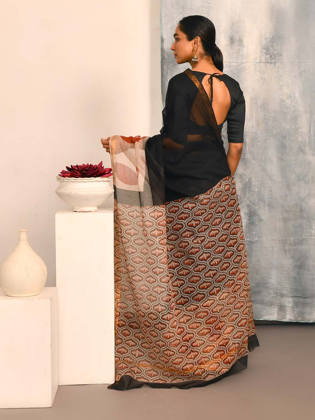 MIDNIGHT MYSTIQUE (BAGRU SILK COTTON SAREE)