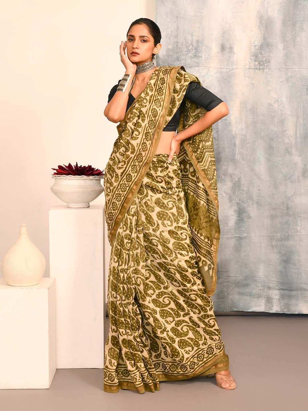 EMERALD ENCHANTMENT (BAGRU SILK COTTON SAREE)