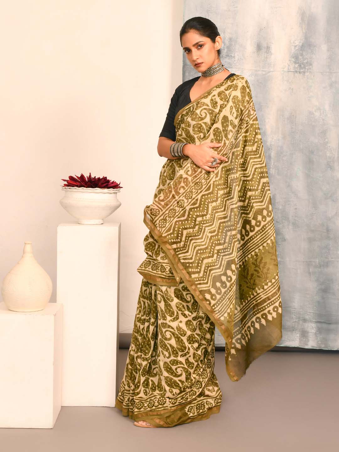 EMERALD ENCHANTMENT (BAGRU SILK COTTON SAREE)