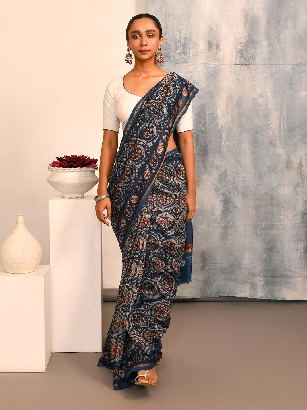 INDIGO HARMONY (BAGRU SILK COTTON SAREE)