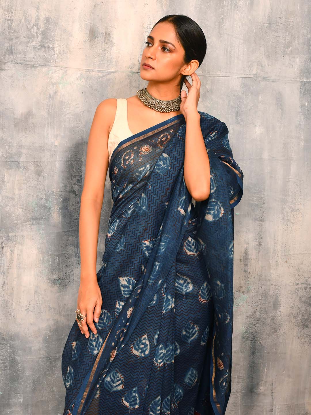 MIDNIGHT CHARM (BAGRU SILK COTTON SAREE)