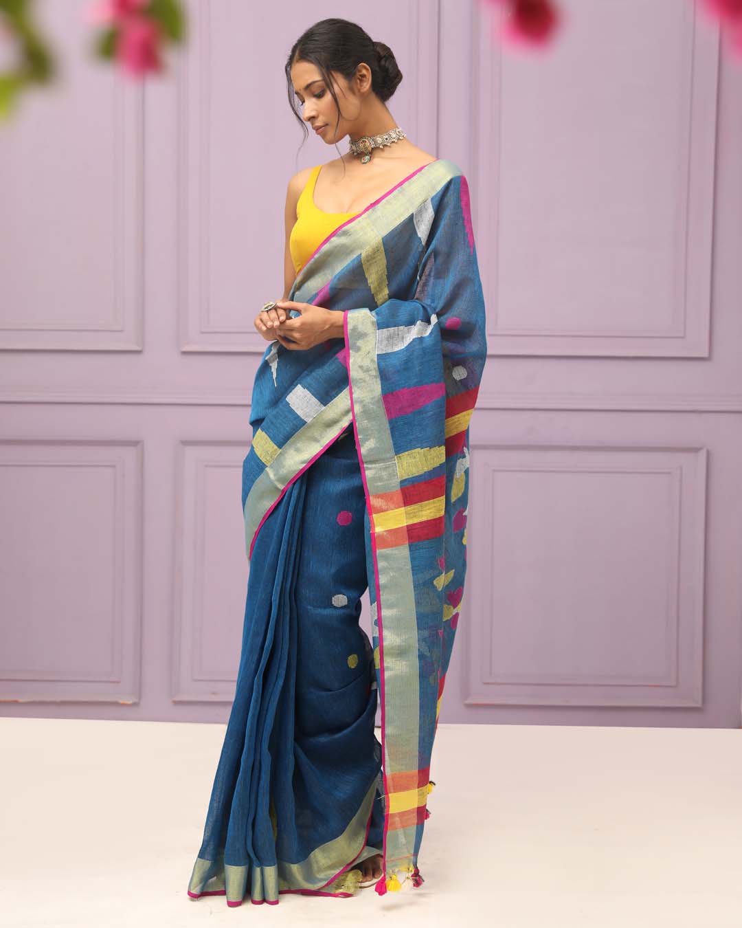AZURE GRACE (HANDLOOM PURE LINEN SAREE)