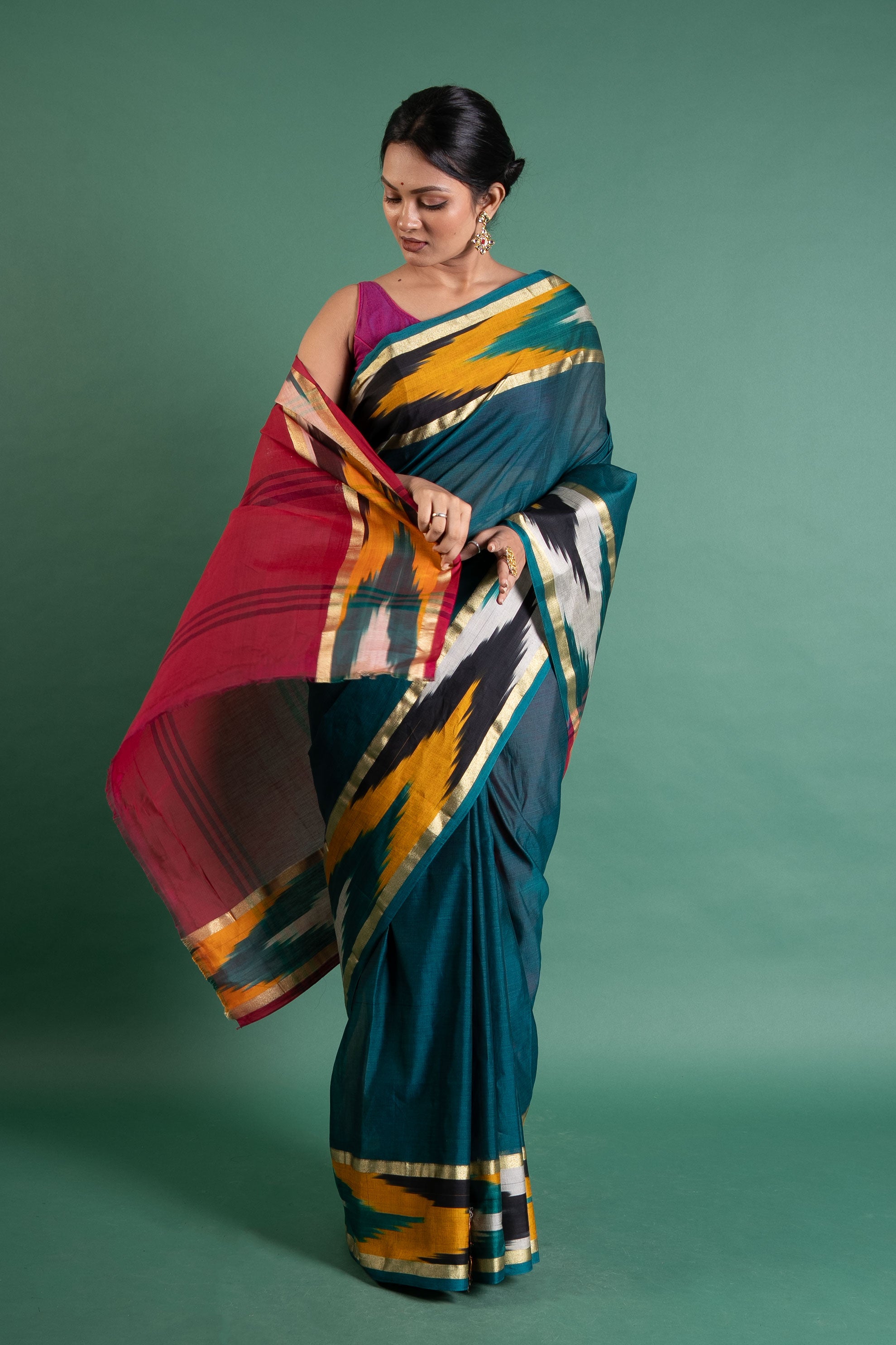 Teal & Magenta Ikat Breeze – Pure Handloom Cotton Saree