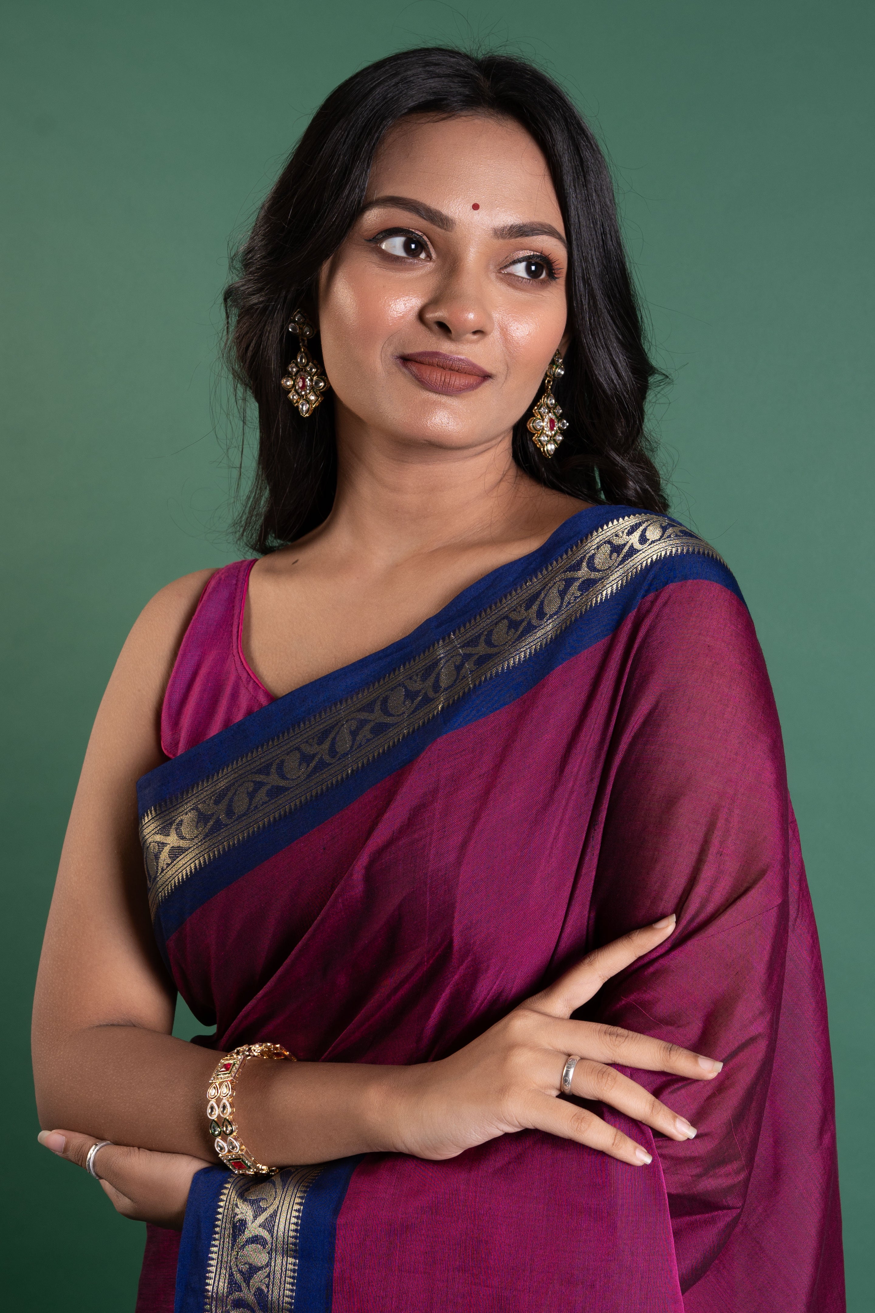 Magenta–Navy Zari Border Pure Handloom Saree