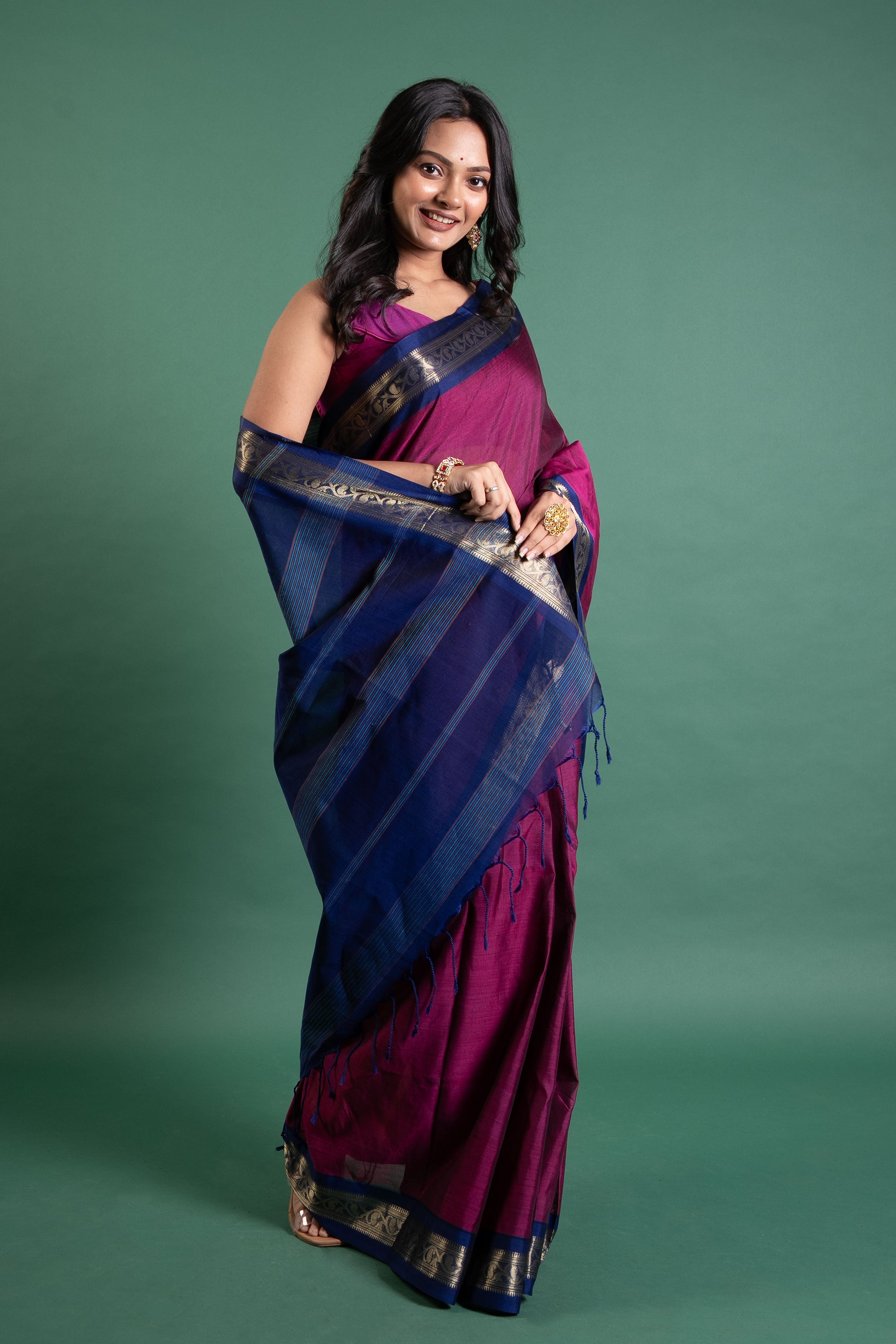 Magenta–Navy Zari Border Pure Handloom Saree