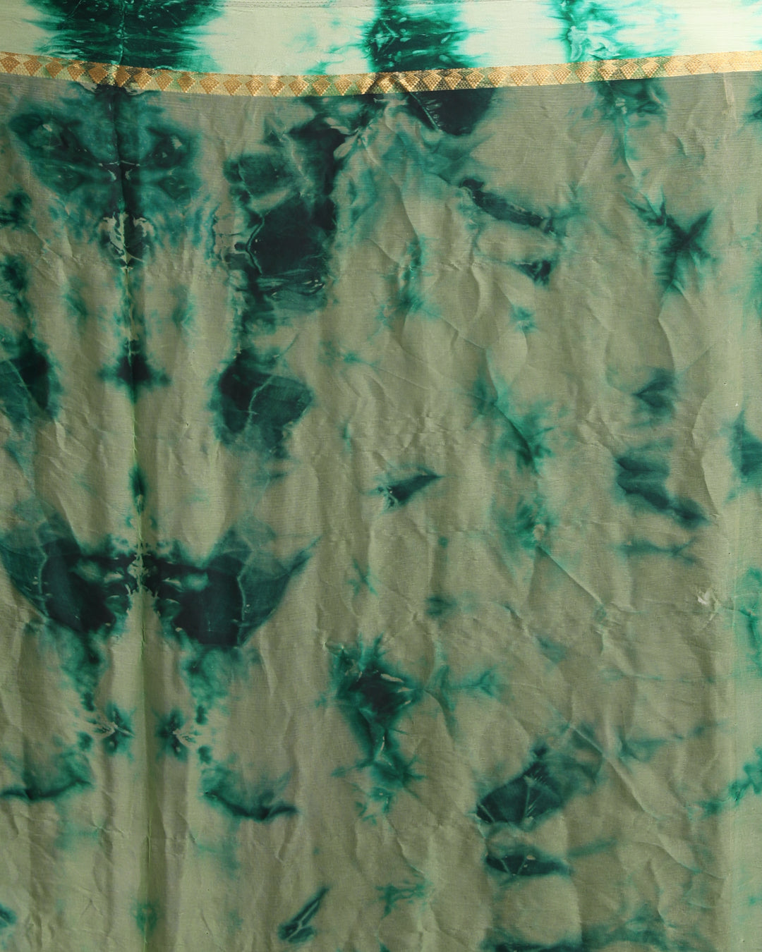 AARINI (BANDHANI SAREE)