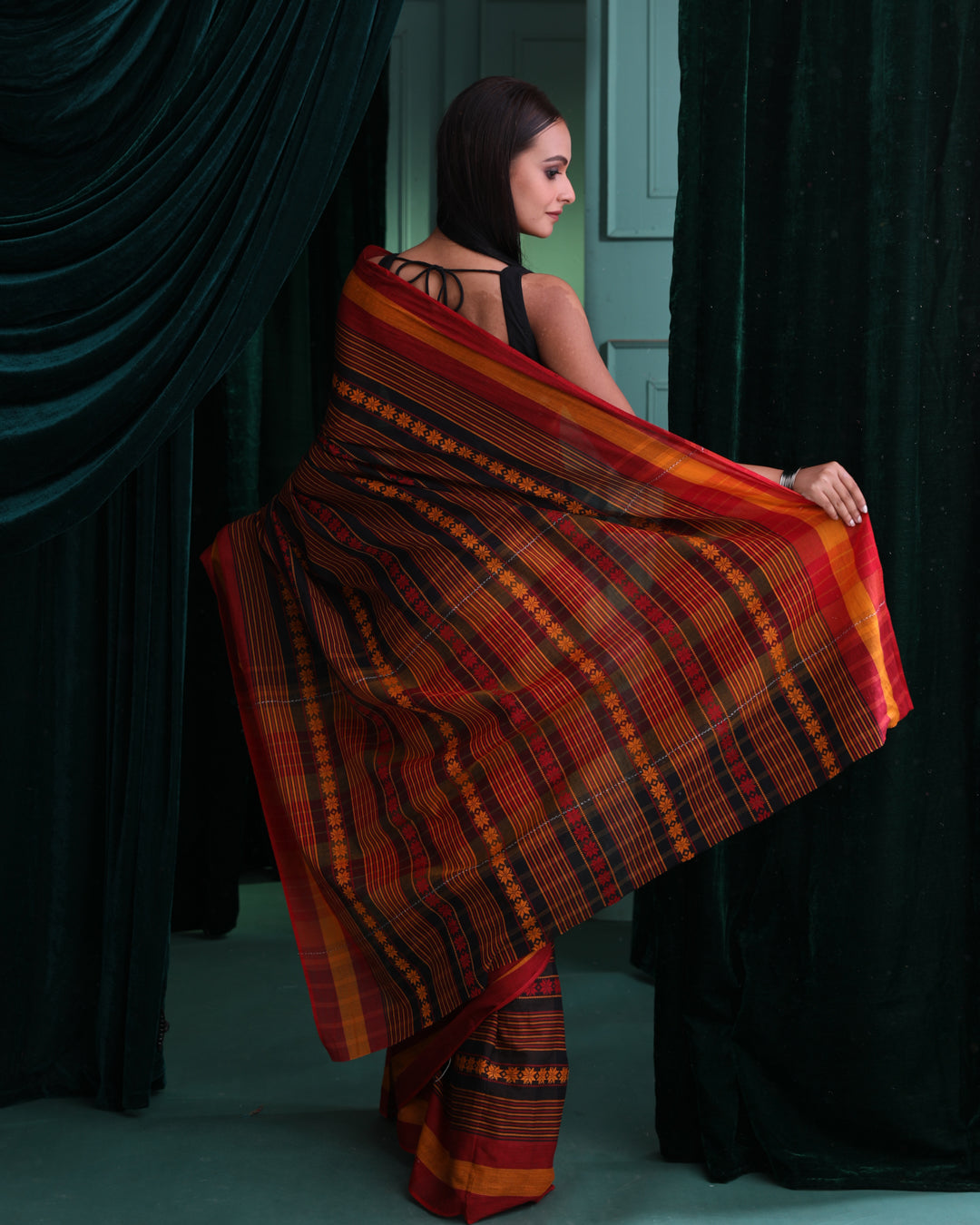 AZURE STREAKS (TAANT SAREE)