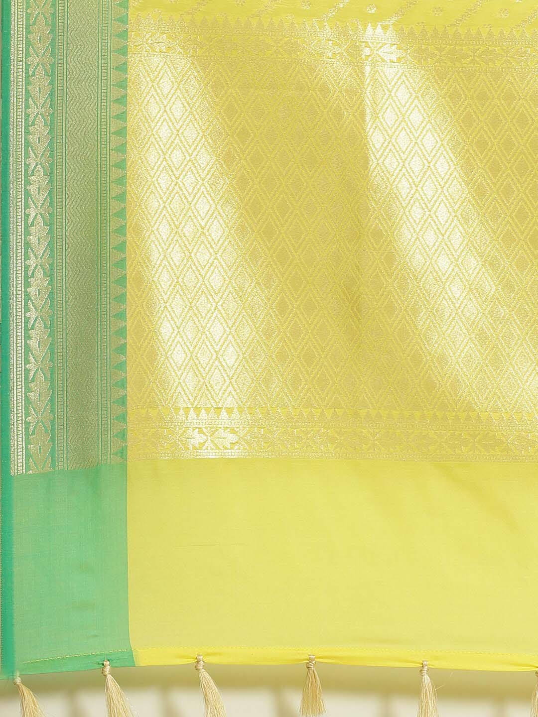 Indethnic Banarasi Lemon Woven Design Party Wear Saree - Saree Detail View