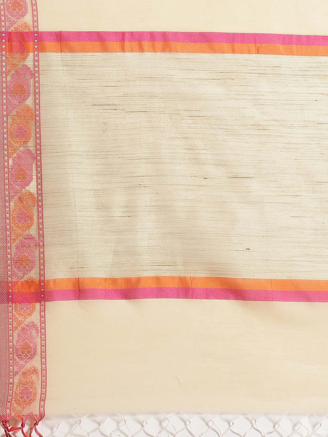 Indethnic Banarasi Beige Solid Daily Wear Saree - Saree Detail View