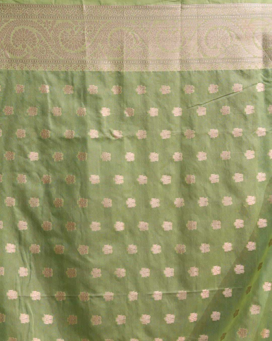 VERDANT SPLENDOR (BANARASI ART SILK SAREE)