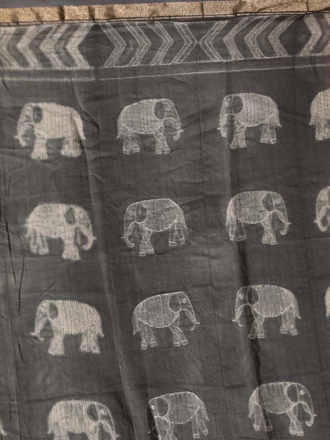 Indethnic Shibori Silk Cotton Saree in Black - Saree Detail View