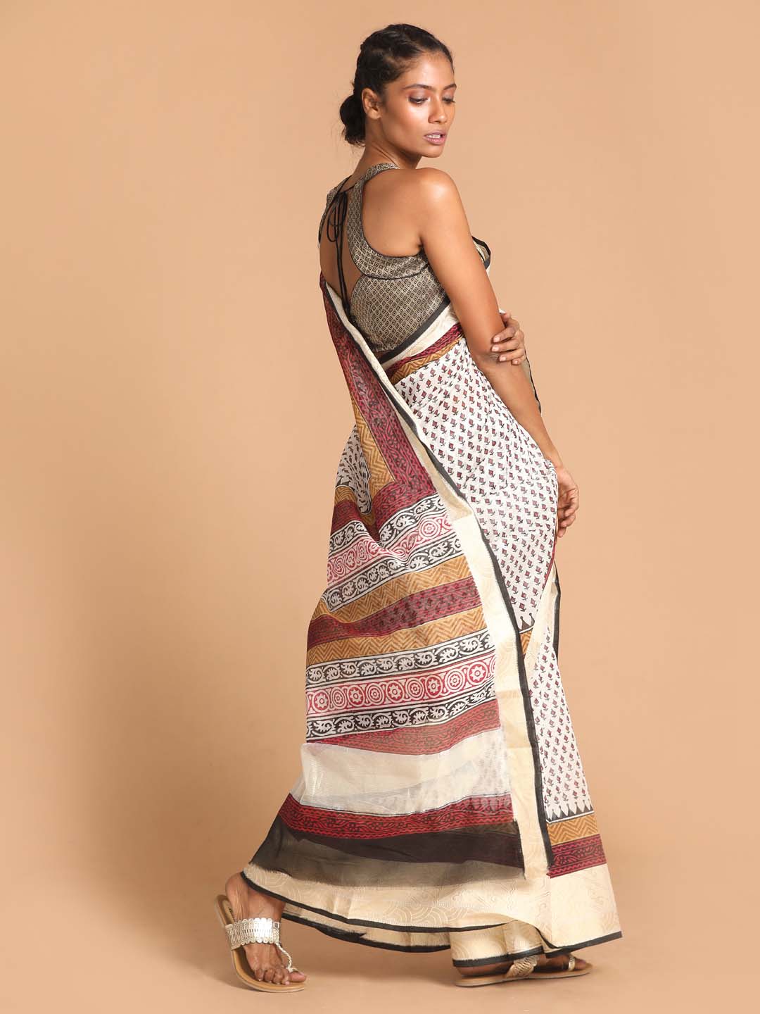 Indethnic Printed Cotton Blend Saree in Black - View 2