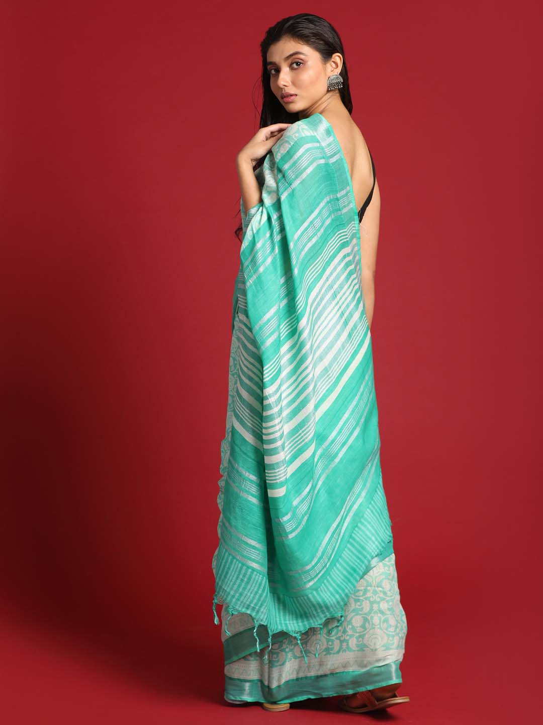 Indethnic Green Liva Printed Saree - View 3