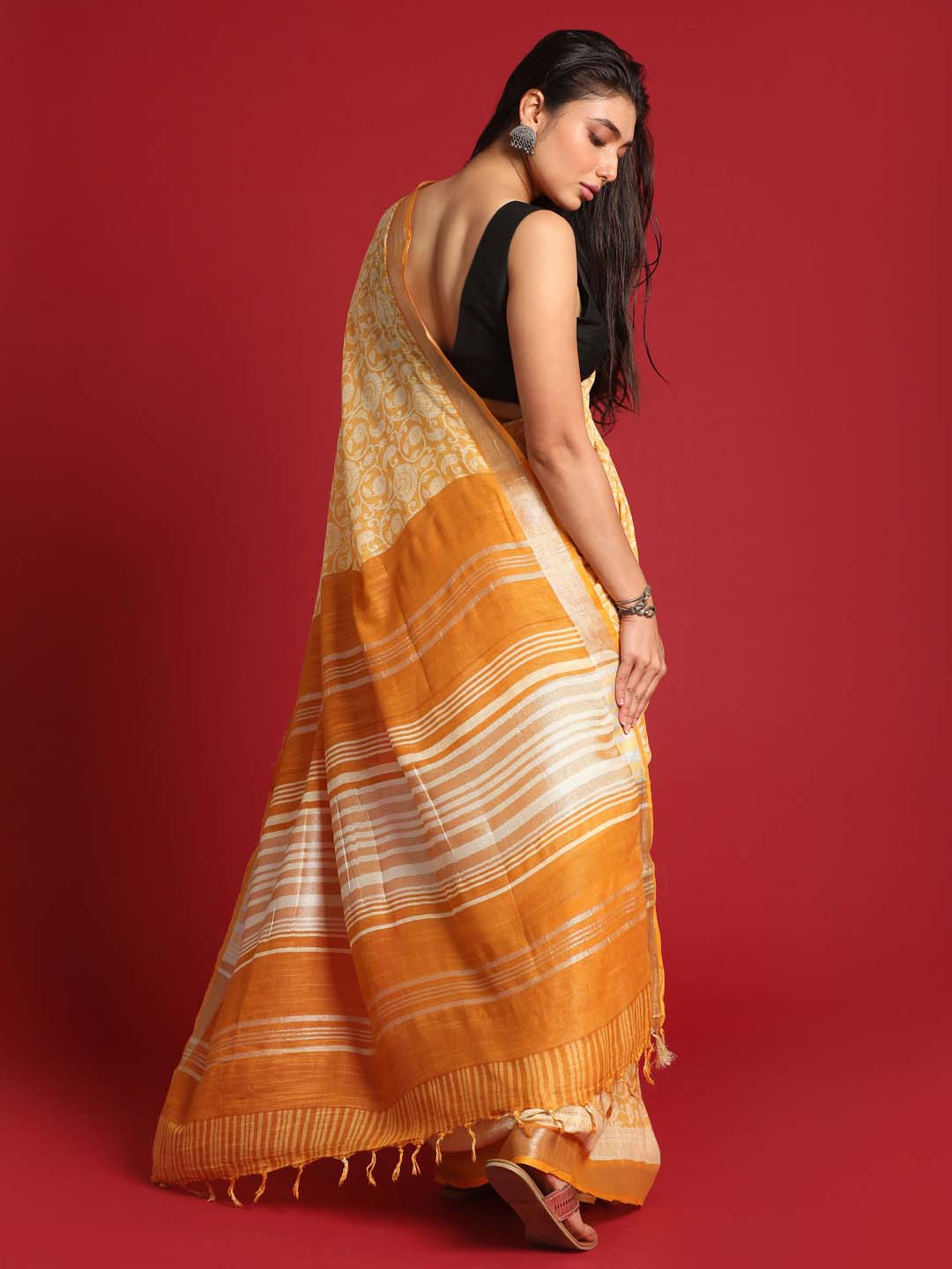 Indethnic Yellow Liva Printed Saree - View 3