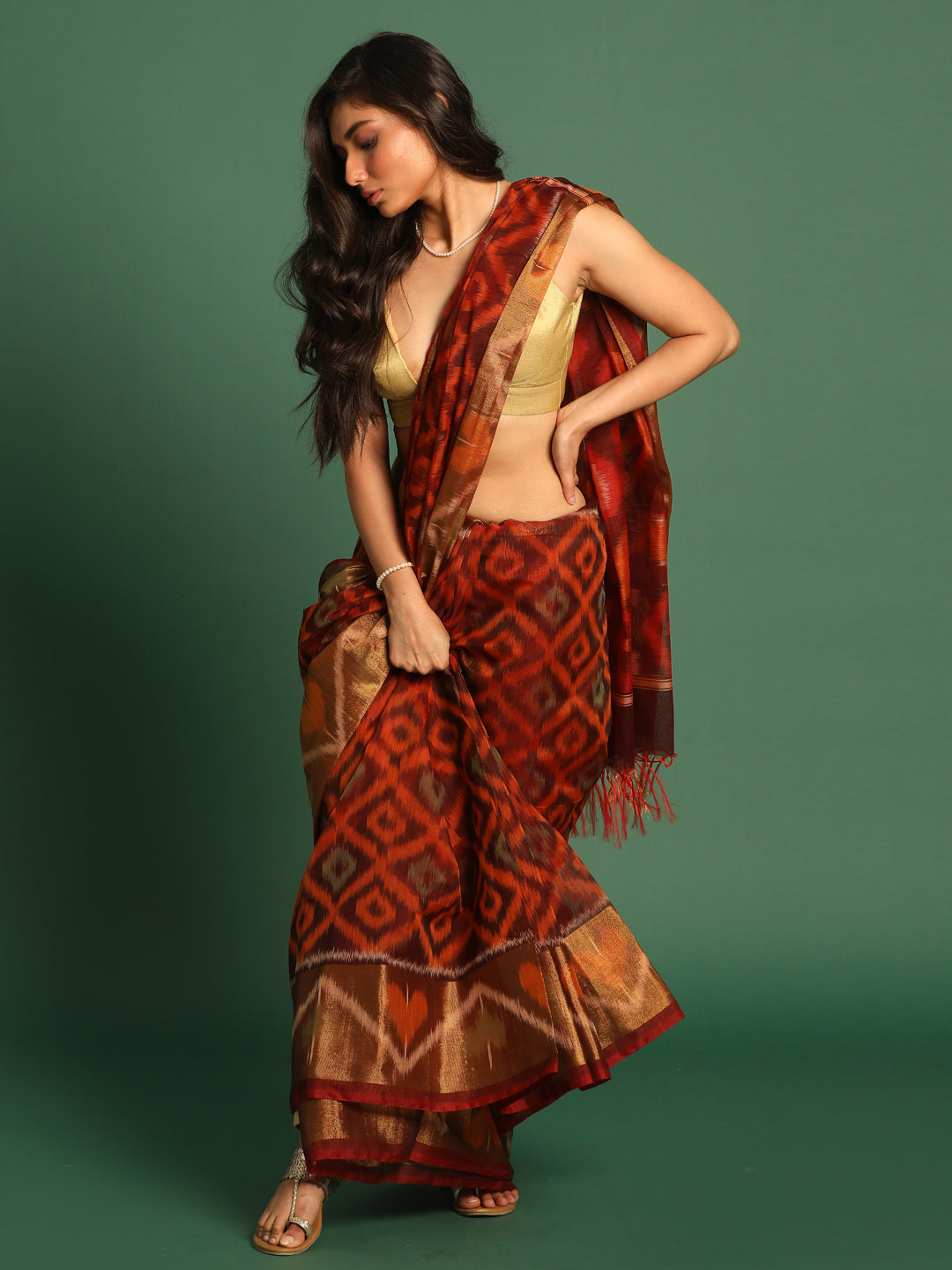 SCARLET EMBRACE (OTHER COTTON BLEND SAREE)
