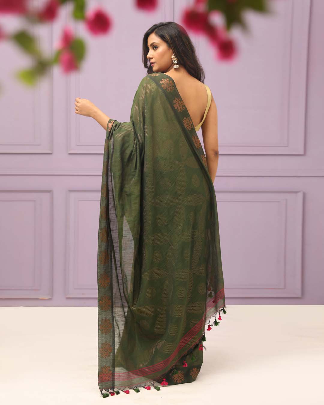 VERDANT ELEGANCE (HANDLOOM COTTON BLEND SAREE)