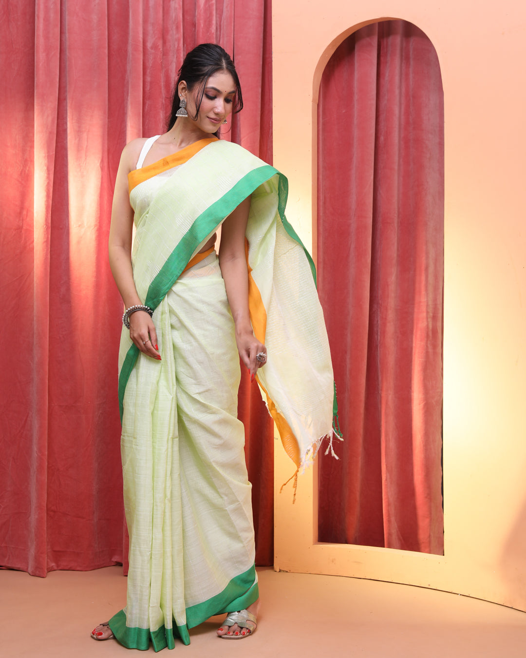 VERDANT STRIPES (JAMDANI SAREE)