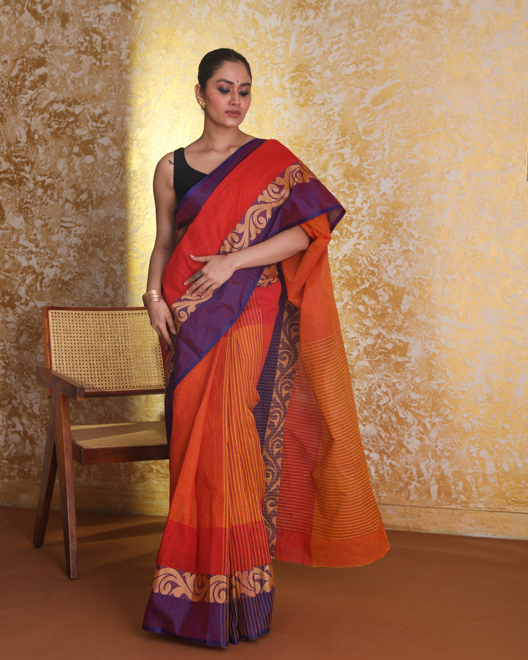 SUNLIT GOLD (JAMDANI SAREE)