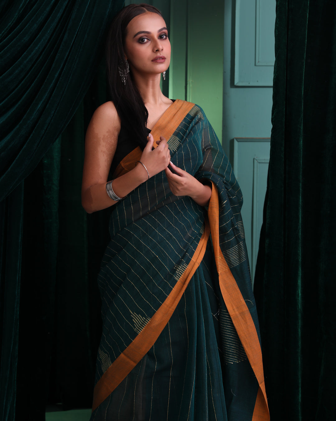 EMERALD STRIPES (JAMDANI SAREE)
