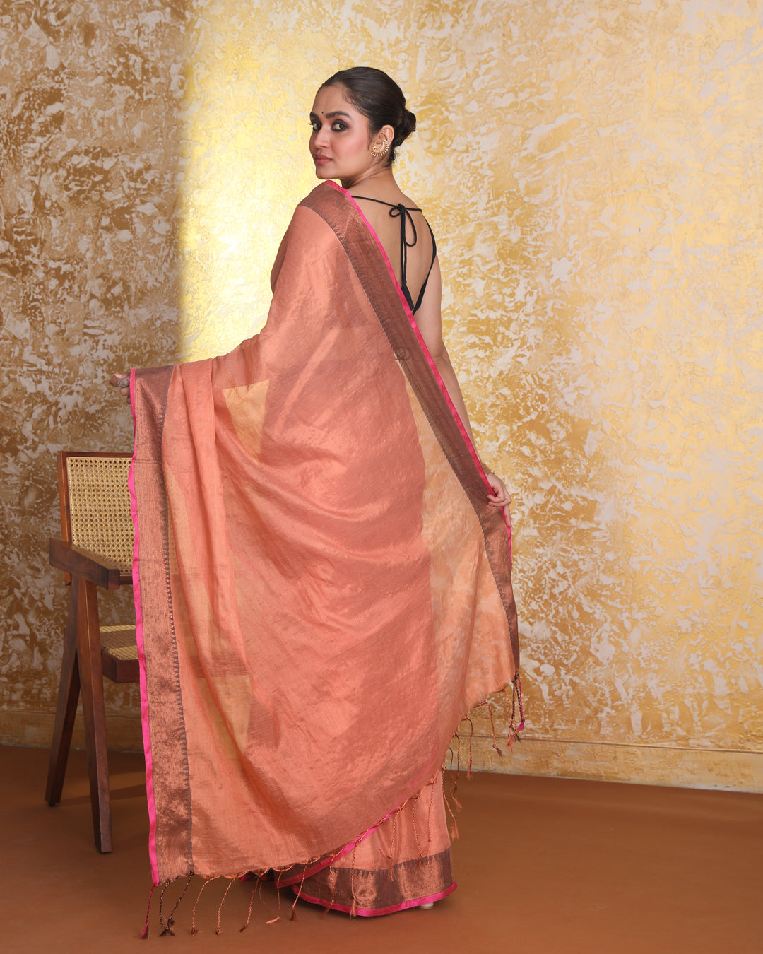 PEACH LUMINA (HANDLOOM COTTON BLEND SAREE)