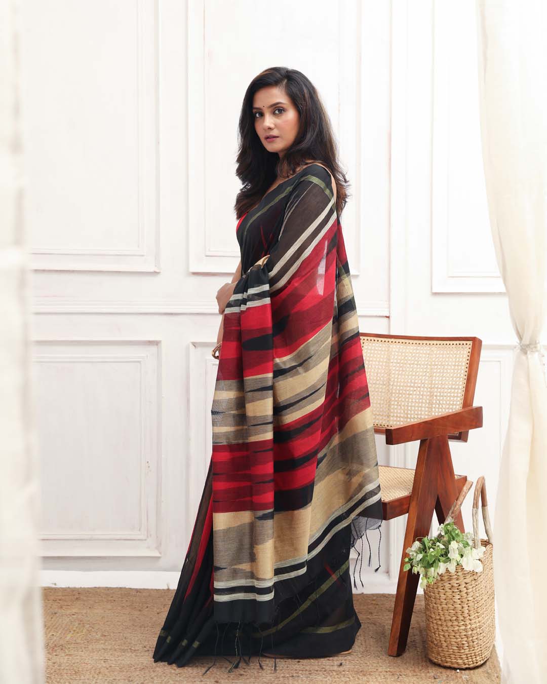 KALEIDOSCOPE CHARM (BENGAL HANDLOOM COTTON BLEND SAREE)