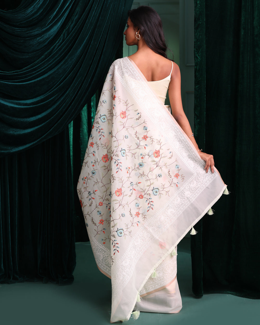 EMERALD RADIANCE (BANARASI ART SILK SAREE)