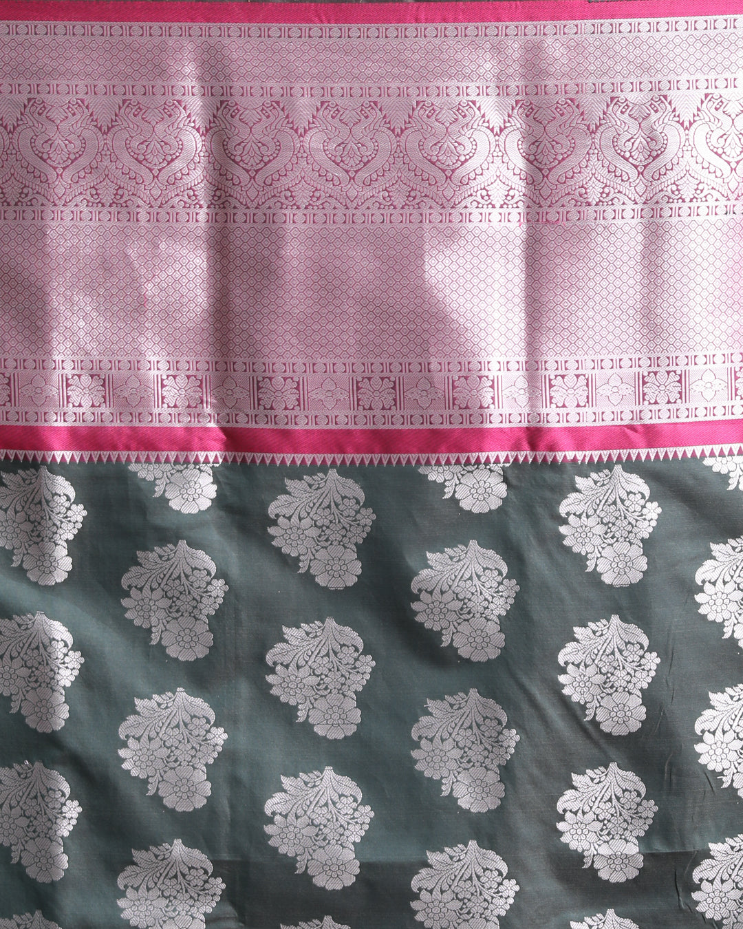 VERDANT MAJESTY (KANJEEVARAM ART SILK SAREE)