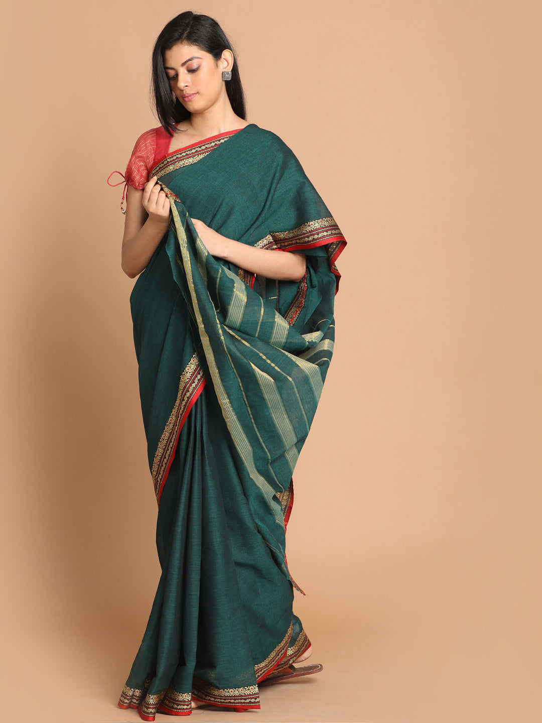 Indethnic Bottle Green Pure Cotton Solid Saree - View 2