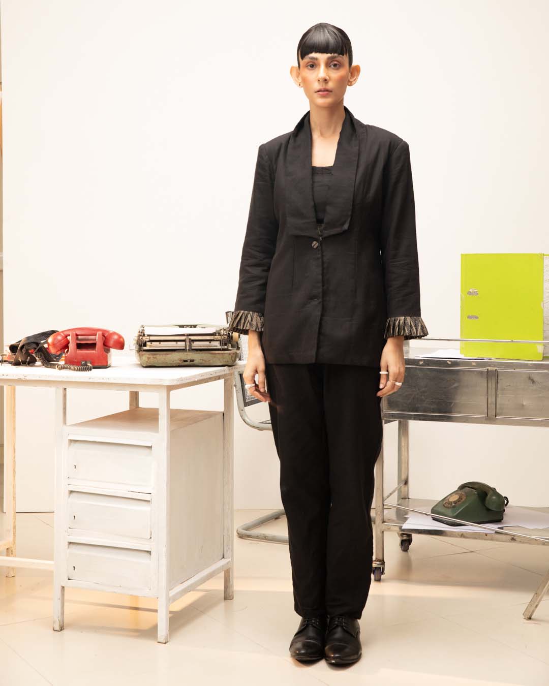 Ebony Sword(  3 PCS PANT SUIT CO-ORD SET)