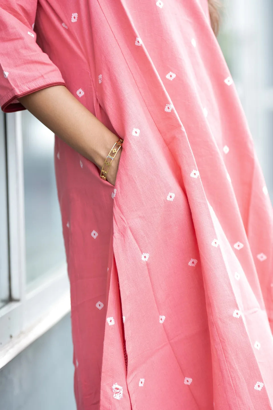Coral Buti — Woven Dot Buti Cotton Co-ord Set