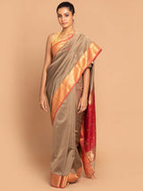 DHŪSARA SVARŪPA (MAHESHWARI SILK COTTON SAREE)