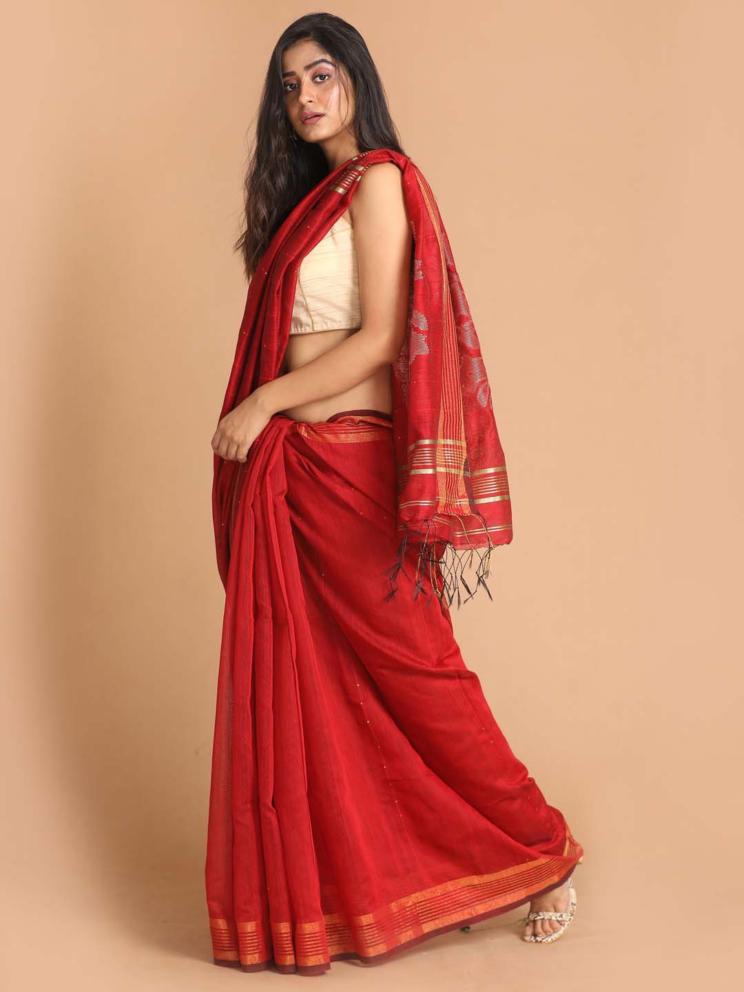 Indethnic Red Bengal Handloom Cotton Blend Party Saree - View 2