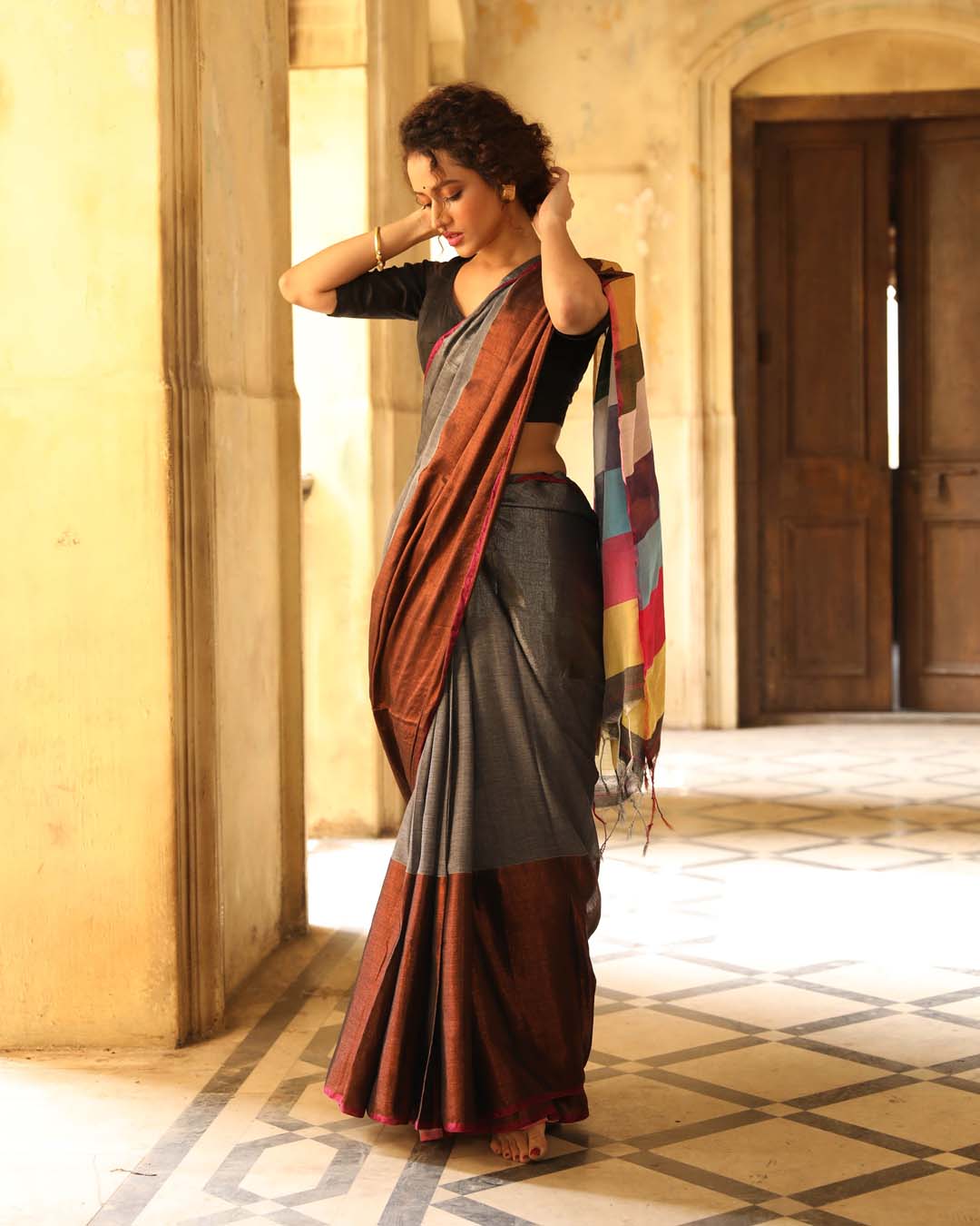 Indethnic Black Color Blocked Party Wear - View 3