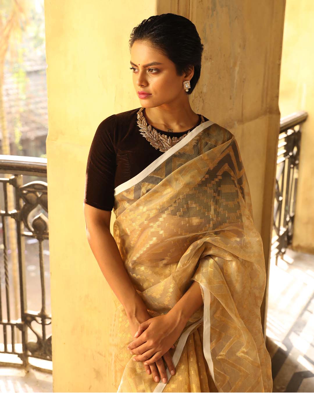 SOFT WHISPER (BENGAL HANDLOOM ART SILK SAREE)