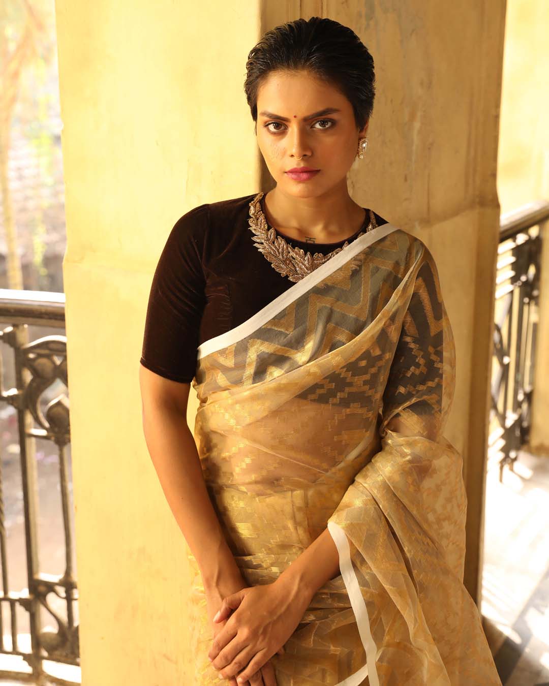 SOFT WHISPER (BENGAL HANDLOOM ART SILK SAREE)