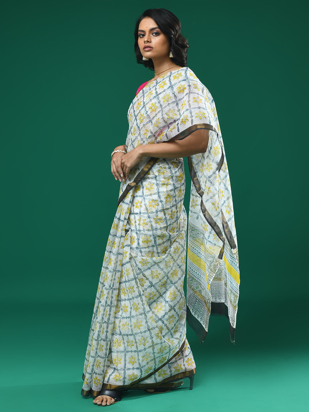 IVORY ILLUSIONS (BAGRU SILK COTTON SAREE)