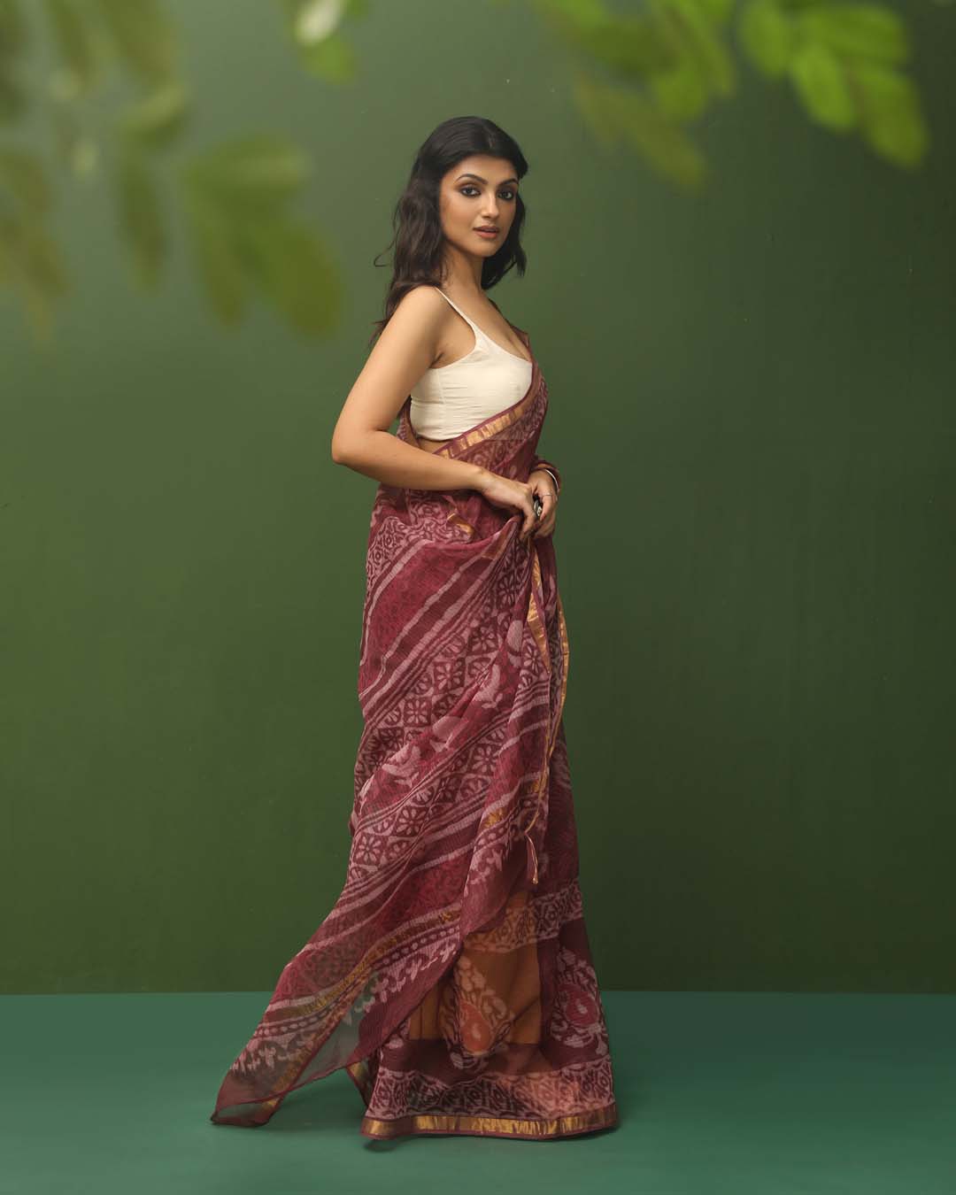 MAGENTA MIRAGE (BAGRU SILK COTTON SAREE)
