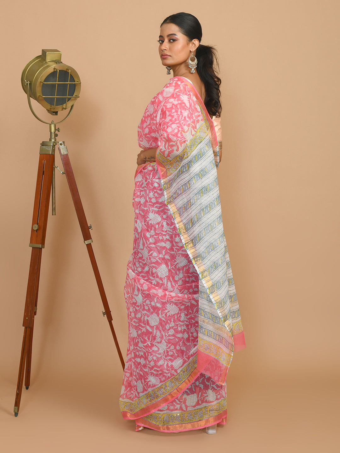 PINK WHIRLWIND (BAGRU SILK COTTON SAREE)