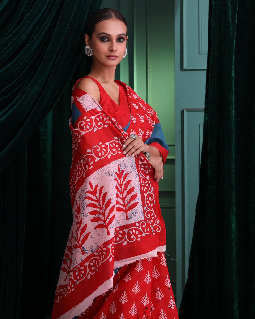 SCARLET FLAIR (BAGRU MUL MUL COTTON SAREE)