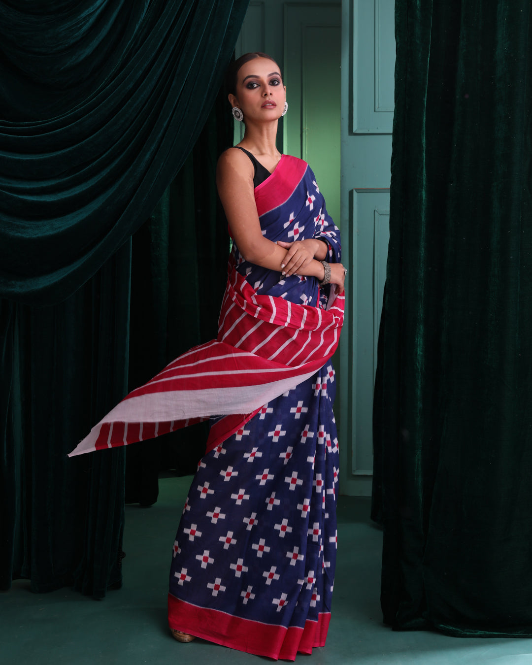 INDIGO GRACE (IKKAT MUL MUL COTTON SAREE)