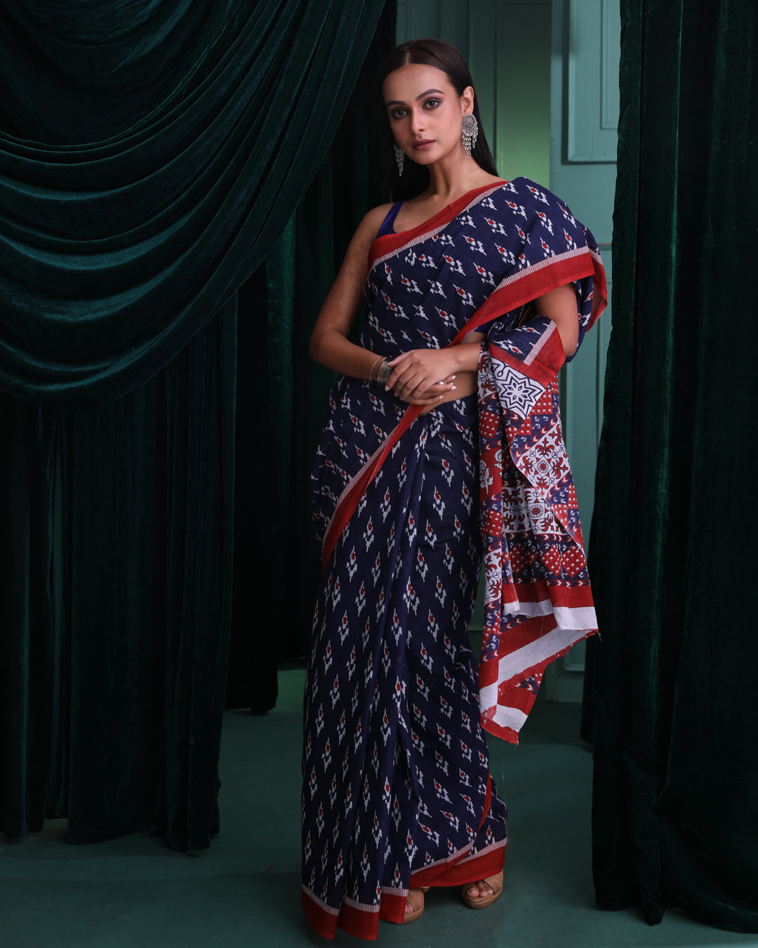 COBALT CHARM (IKKAT MUL MUL COTTON SAREE)
