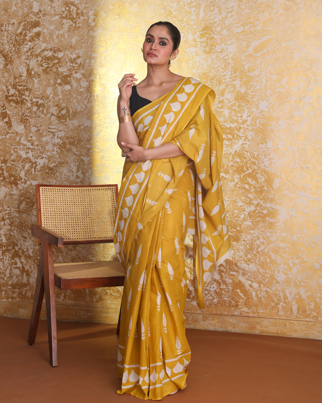 SUNLIT HARMONY (BAGRU MUL MUL COTTON SAREE)