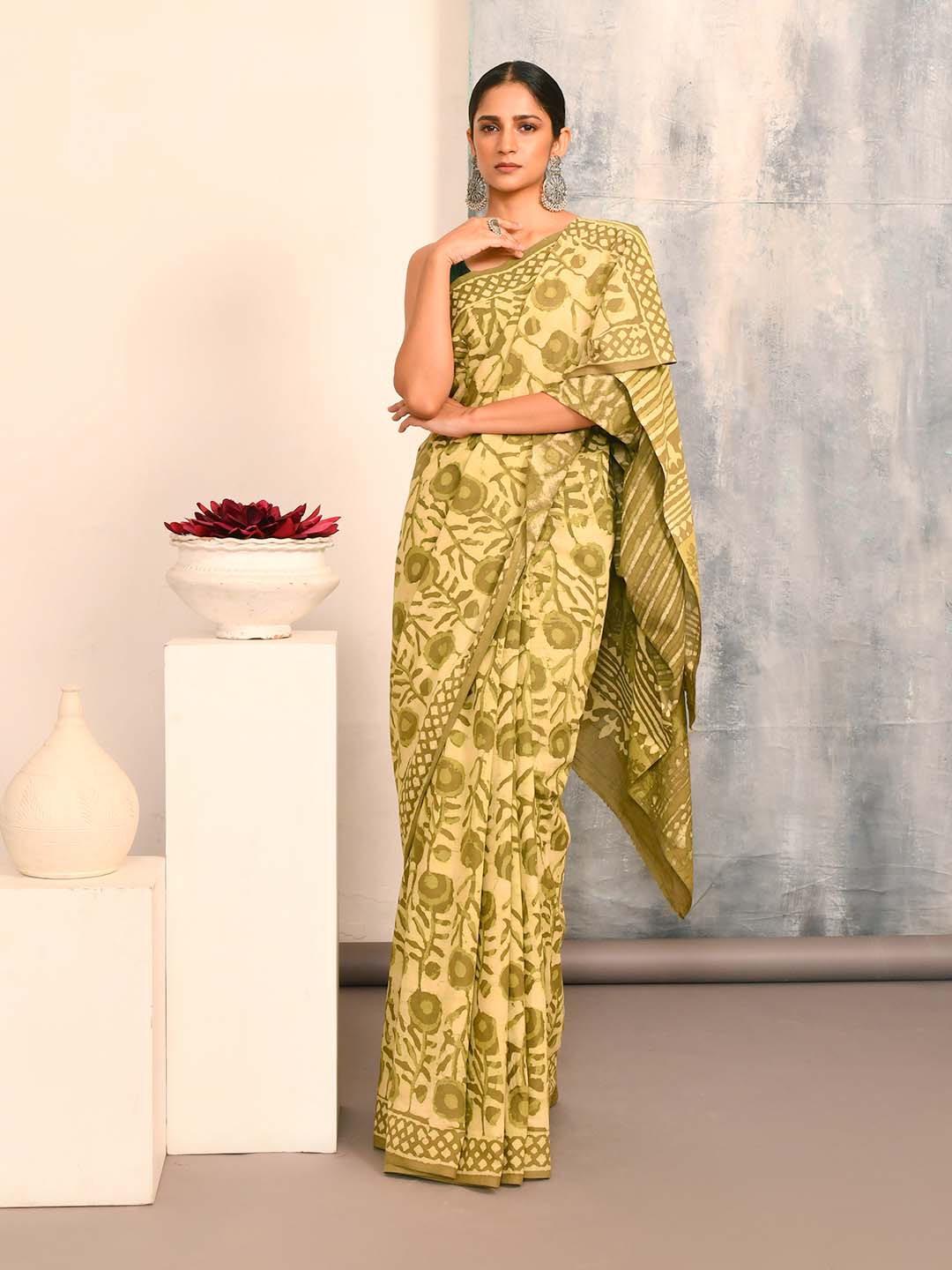 VERDANT ELEGANCE (BAGRU 100% PURE COTTON SAREE)